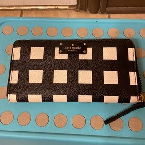 Kate spade wallet